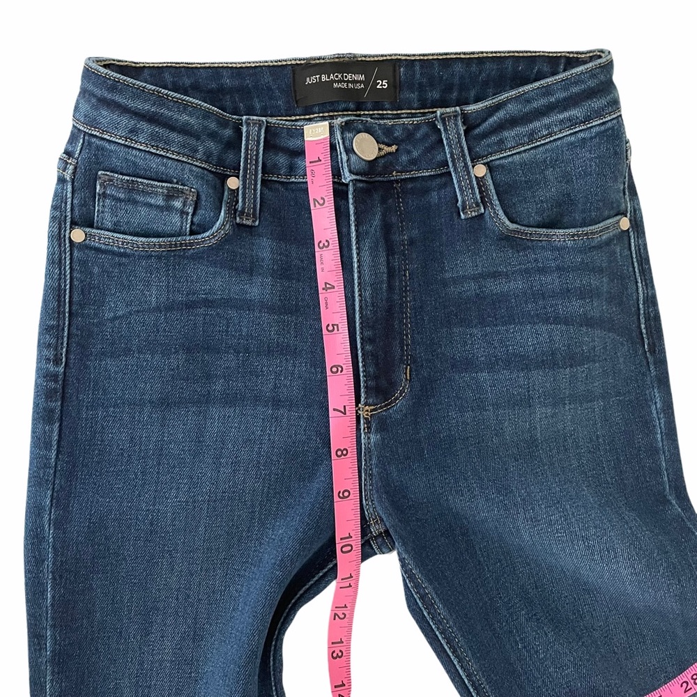 Just Black Demin High-Waisted Bootcut Jeans